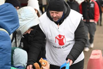Organizația Salvați Copiii România angajează psihologi, educatori, translatori