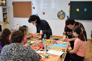 IȘJ Suceava trebuie să asigure condițiile necesare și resursa umană pentru elevii ucraineni care vor să învețe limba română