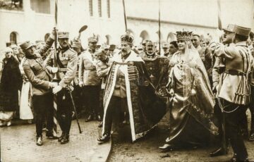 Încoronarea Reginei Maria, „Împărăteasa tuturor românilor”