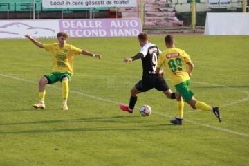 Șomuz s-a impus cu 2-0 în fața Forestei în meciul tur, de pe Areni. Foto Codrin Anton (Fotosport)