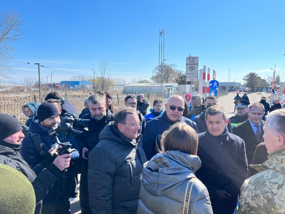 Gheorghe Flutur s-a intâlnit cu ministrul de Interne al Franței