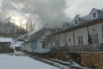 Manastirea Buciumeni incendiu