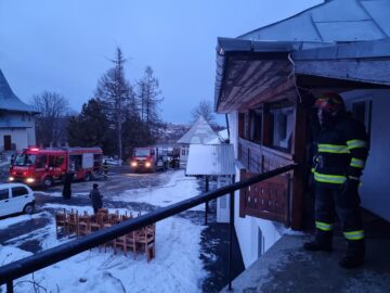 Incendiul izbucnit sâmbătă seară la corpul de chilii de la Mănăstirea „Sf. Gheorghe” Buciumeni, din Fălticeni
