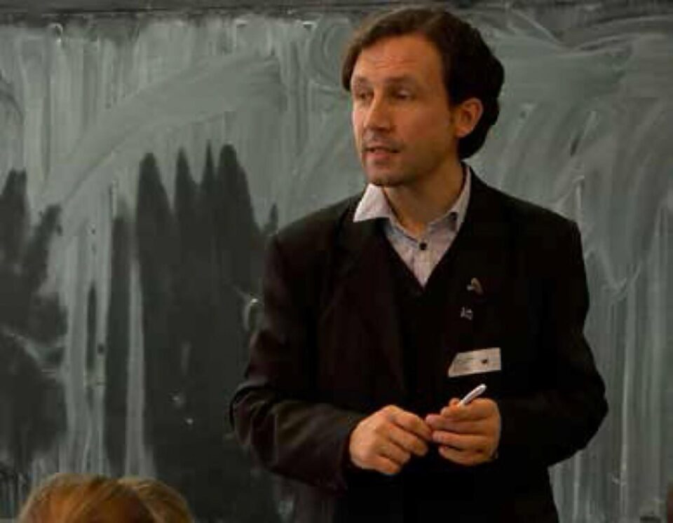 Profesorul Romeo Bolohan, din Dumbrăveni, finalist la categoria „Dezvoltarea abilităților socio-emoționale”