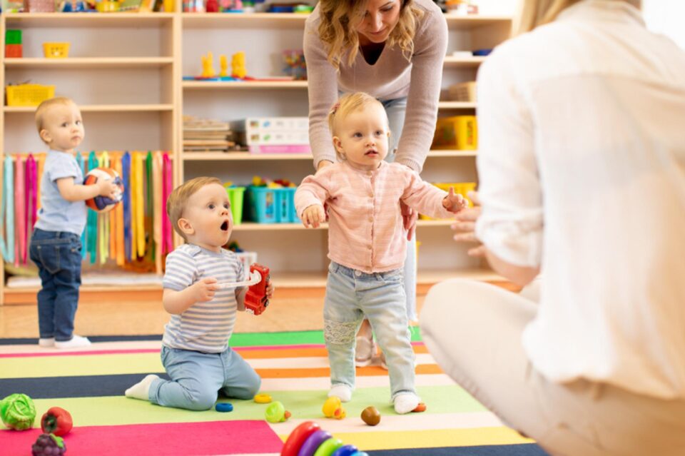 Șase posturi de educator-puericultor, scoase la concurs în județul Suceava FOTO edupedu.ro Șase posturi de educator-puericultor, scoase la concurs în județul Suceava FOTO edupedu.ro