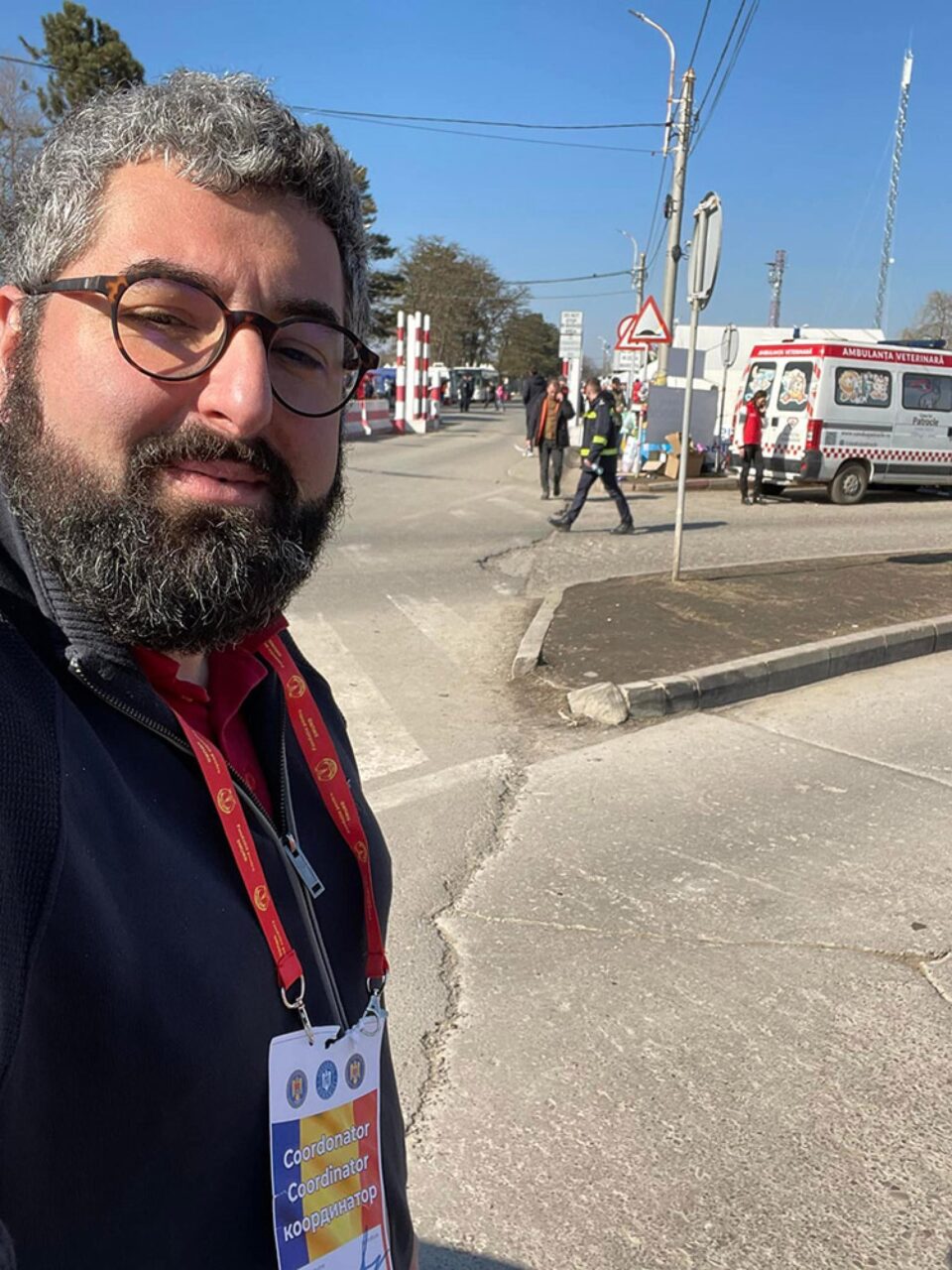 Bogdan Oprea a fost voluntar timp de 15 zile în Vama Siret, întâlnind o mulțime de situații complexe