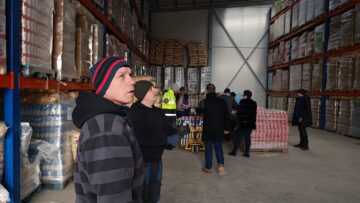 Ajutoarele aduse de Asociația Dezvoltatorilor Imobiliari din România – Urbanis au început să fie distribuite în județ