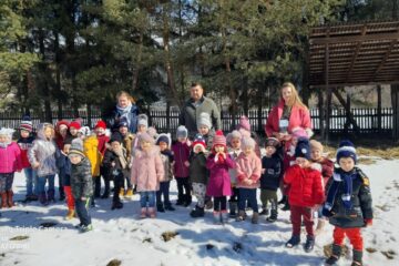 Preșcolarii de la Grădinița „Istețel” Moldovița au participat la o activitate dedicată Lunii Pădurii