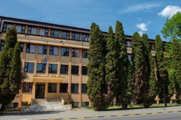 Tânărul fost transportat la Spitalul Orășenesc Gura Humorului