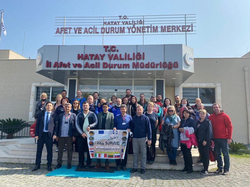 Seminariștii suceveni se implică în acțiunile de sprijinire a refugiaților ucraineni Foto Arhiepiscopia Sucevei și Rădăuților