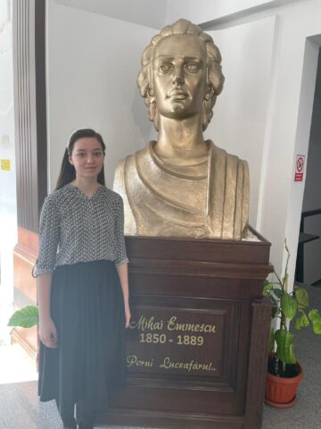 Elevi de la Colegiul Național „Mihai Eminescu” Suceava, calificați la olimpiadele naționale