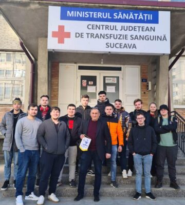 Elevi de la Colegiul Tehnic „Mihai Băcescu” Fălticeni au donat sânge în trei campanii, de la începutul anului școlar