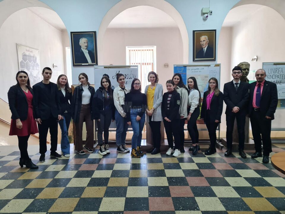 Elevi de la Colegiul ,,Eudoxiu Hurmuzachi” au obținut rezultate de excepție la Olimpiada de Istorie, etapa județeană