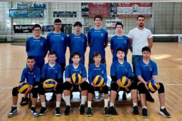 Micii voleibalisti de la LPS Suceava s-au calificat la turneul semifinal II