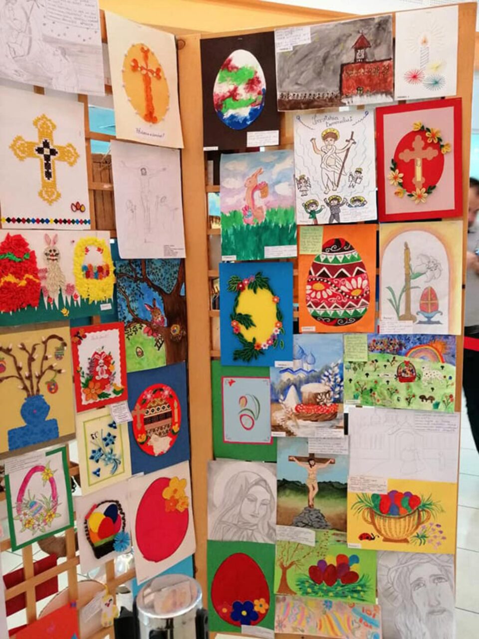 Concursul Național ,,Așteptând Învierea Domnului”, organizat de Centrul Școlar de Educație Incluzivă Suceava