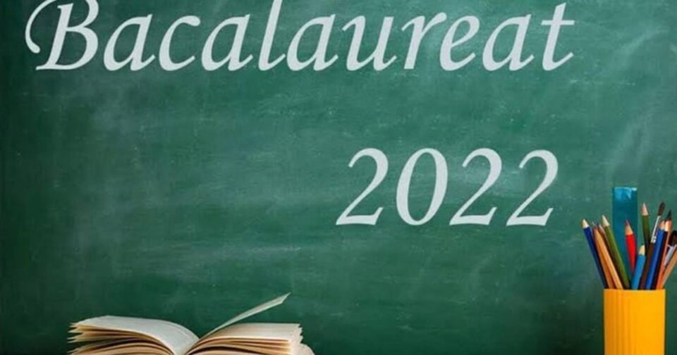 Peste 5000 de elevi suceveni au participat la proba scrisă la Limba și literatura română din cadrul simulării probelor de Bacalaureat Peste 5000 de elevi suceveni au participat la proba scrisă la Limba și literatura română din cadrul simulării probelor de Bacalaureat