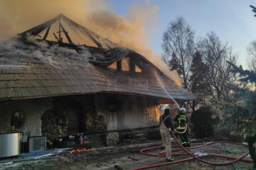 Incendiu la secția de prelucrare lapte a unei afaceri de familie cu produse tradiționale