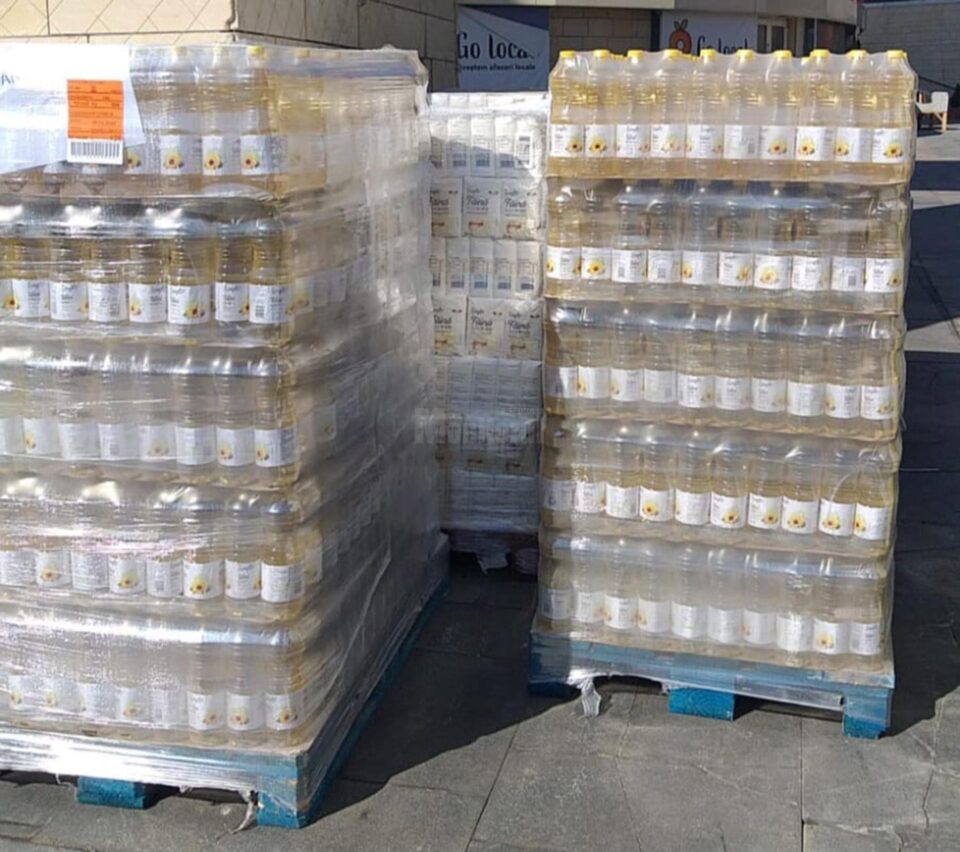 Primul transport cu alimente din partea Sucevei a plecat spre Cernăuți
