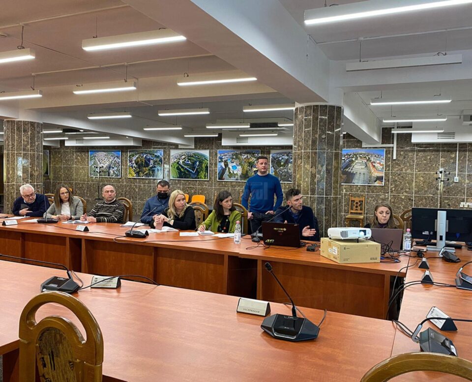 Sensuri unice pe două axe principale, printre măsurile propuse de specialiști în scopul fluidizării traficului în municipiul Suceava