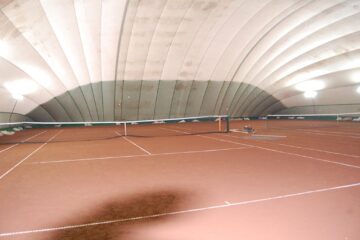 Cupa De Primăvară se ține în balonul presostatic de la Complexul Unirea