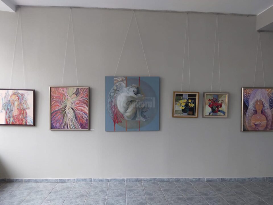 Expoziția „În lumină”, deschisă la Galeria de Artă „Ion Irimescu” Suceava