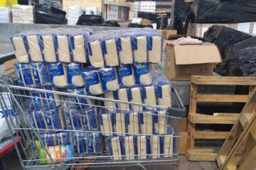 Al doilea transport de produse alimentare - o cantitate de 10 tone, trimis de la Suceava în Ucraina, la Cernăuți