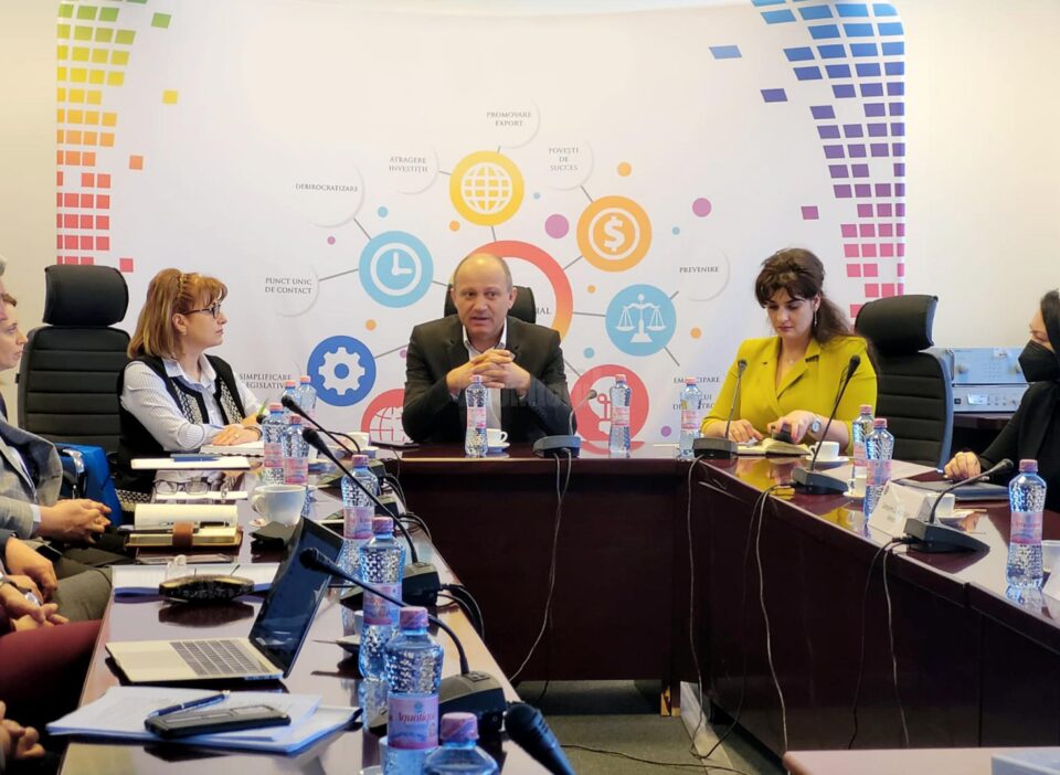 Constantin Daniel Cadariu a avut mai multe întâlniri pentru definitivarea procedurilor de implementare ale ediției a treia a Start-Up Nation Constantin Daniel Cadariu a avut mai multe întâlniri pentru definitivarea procedurilor de implementare ale ediției a treia a Start-Up Nation