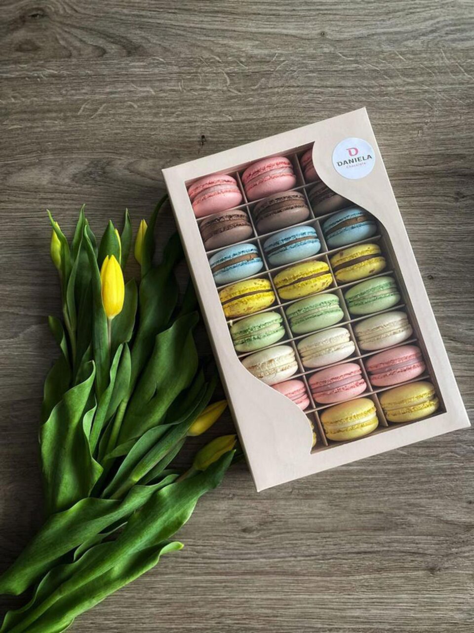 Danielachocolate.ro, noul magazin online de dulciuri și prăjituri, purtând semnătura renumitului cofetar