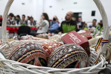 Festivalul Național al Ouălor Încondeiate