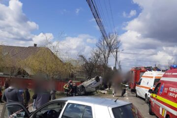Cinci răniți după un accident cu două mașini la Horodnic de Sus