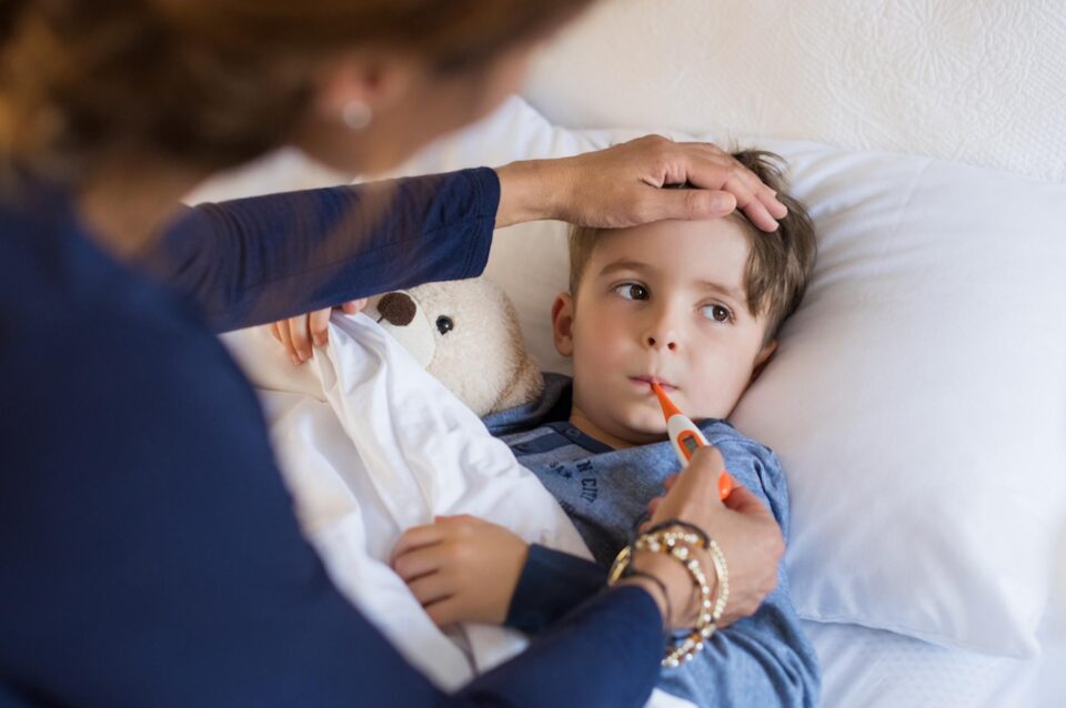 Sute de copii au ajuns la medic din cauza virozelor respiratorii, inclusiv gripă FOTO www.libertymedicalcenter.ro