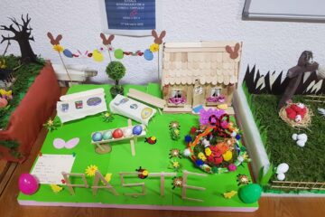 Expoziție cu tematică pascală, realizată de elevii Școlii Gimnaziale Nr. 8 Suceava