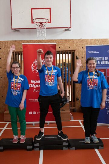 „Campionatul de Fitness și Zâmbete” pentru copii și tineri cu și fără dizabilități intelectuale, la Gura Humorului