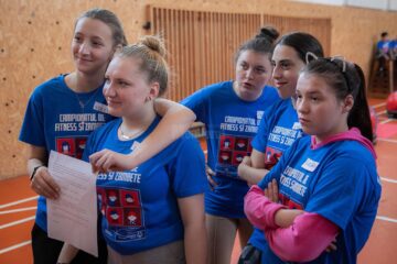 „Campionatul de Fitness și Zâmbete” pentru copii și tineri cu și fără dizabilități intelectuale, la Gura Humorului