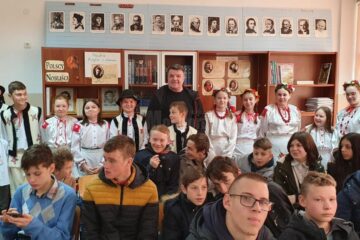 Proiectul „Diferiți sau totuși la fel?”, la CSEI „ Sf. Andrei” Gura Humorului