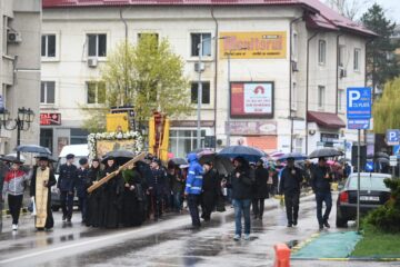 Pelerinaj de Florii pe străzile Sucevei, organizat pentru prima data de Arhiepiscopia Sucevei și Rădăuților 8