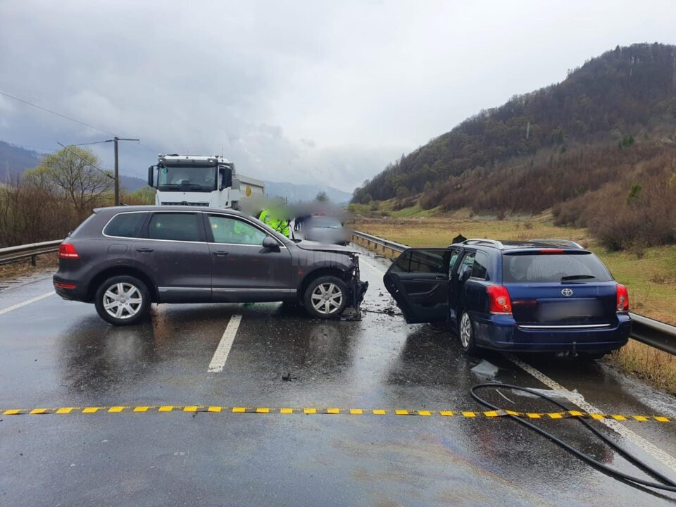 accident intrare gura humorului
