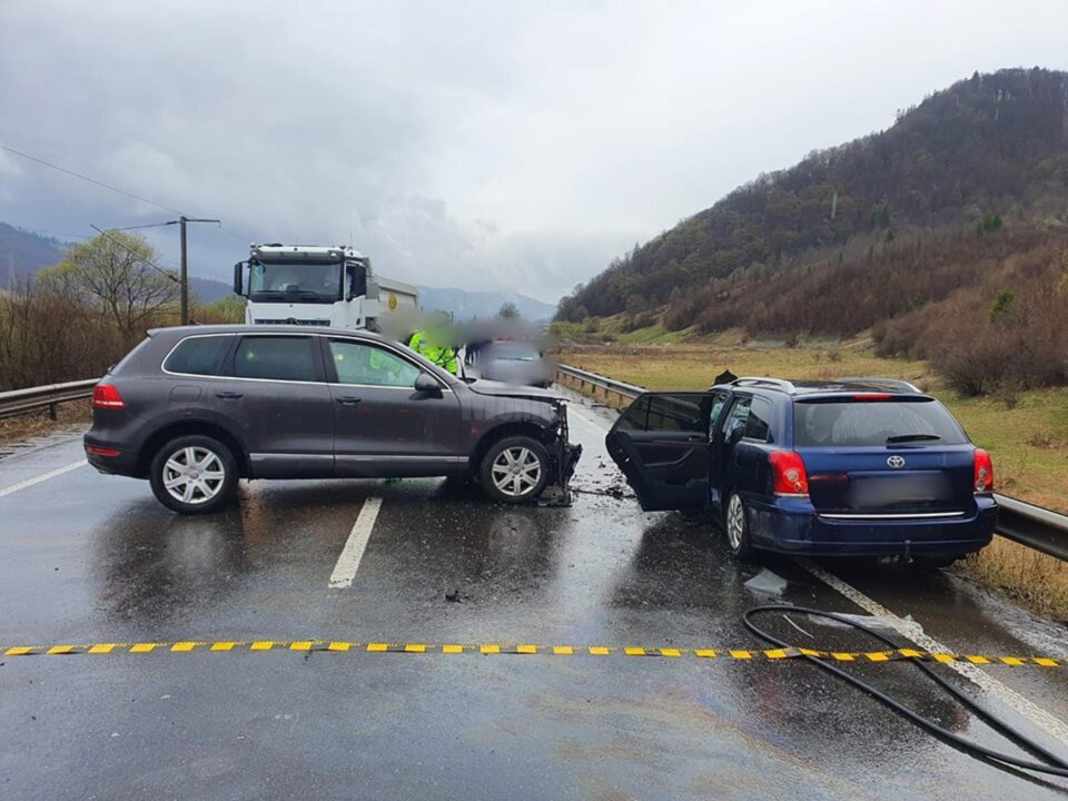 Accidentul rutier care s-a produs sâmbătă după-amiază între Gura Humorului și Bucșoaia