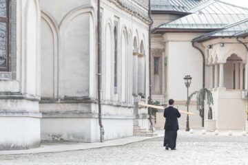 Săptămână a Patimilor și nu a obiceiurilor lumești