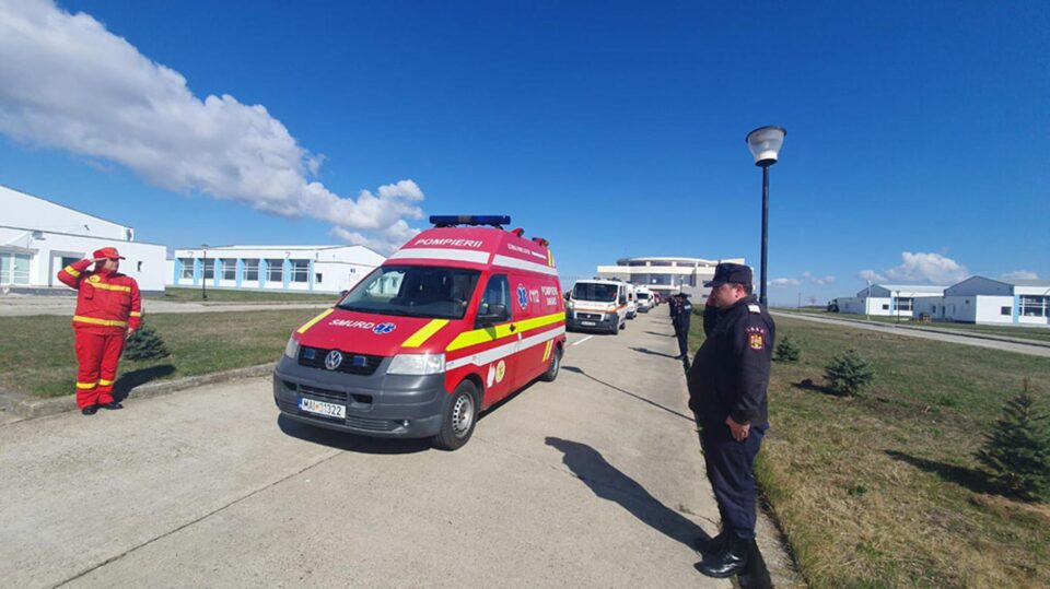 România a donat Ucrainei 11 ambulanțe, prin hub-ul umanitar de la Suceava
