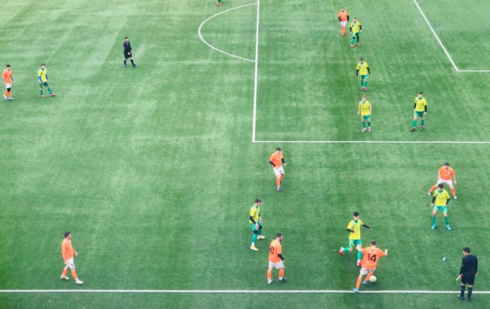 Meciul de Liga a V-a dintre Foresta II si Minerul Iacobeni s-a jucat pe terenul sintetic de la LPS Meciul de Liga a V-a dintre Foresta II si Minerul Iacobeni s-a jucat pe terenul sintetic de la LPS