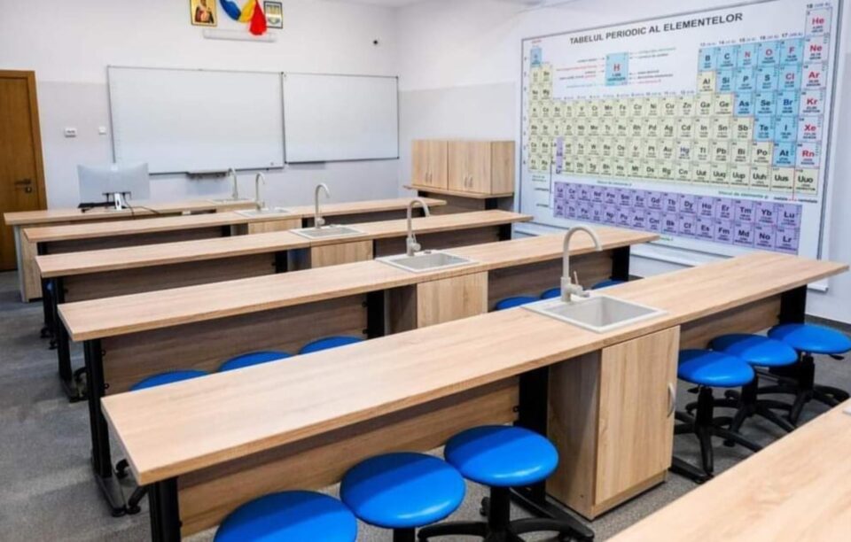 Un proiect de reabilitare a infrastructurii de învățământ profesional a fost finalizat deja la Colegiul Tehnic Petru Mușat