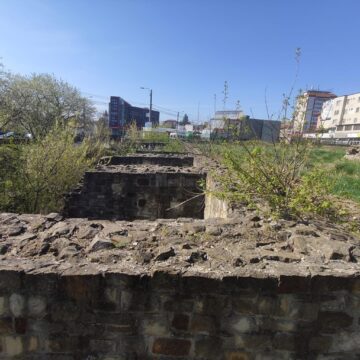 Curtea Domnească, monumentul istoric absolut uitat și căutat degeaba de turiști