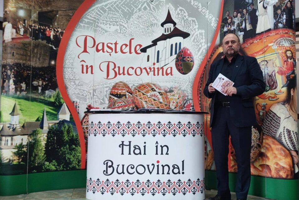 Vicepreședintele CJ Suceava Niculai Barbă îi invită pe turiști să participe la evenimentele organizate în perioada Sărbătorilor Pascale Vicepreședintele CJ Suceava Niculai Barbă îi invită pe turiști să participe la evenimentele organizate în perioada Sărbătorilor Pascale