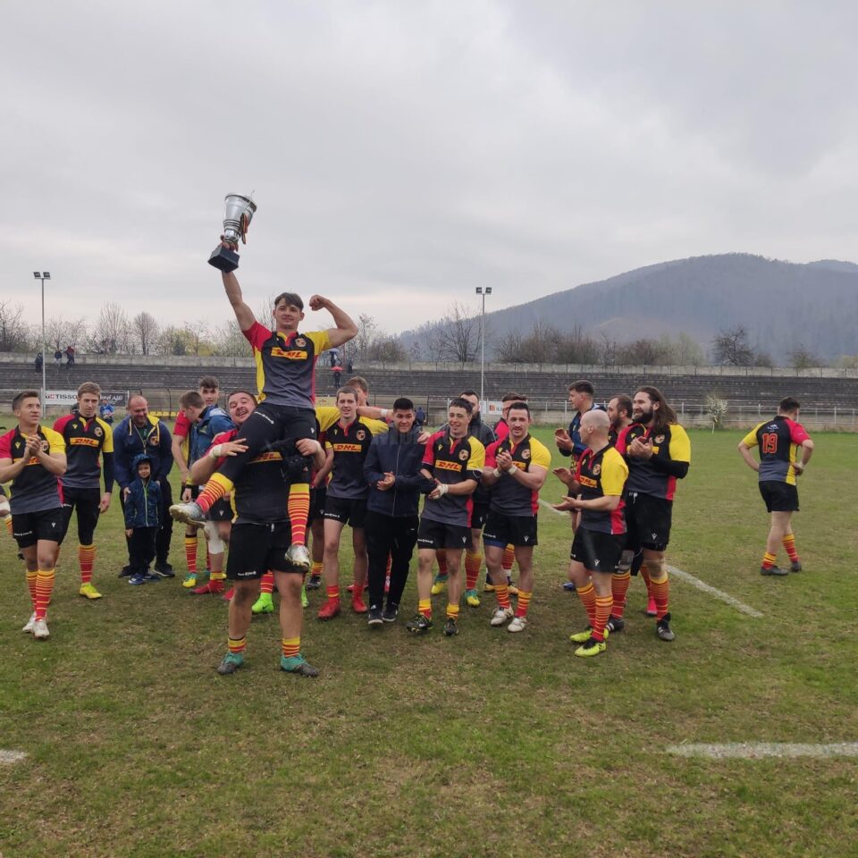 Humorenii au pus din nou mâna pe trofeul Cupa Bucovinei