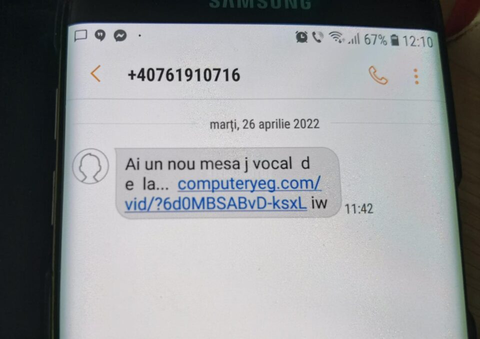 Atac cibernetic masiv cu SMS-uri care infectează telefoanele și fură informațiile stocate Atac cibernetic masiv cu SMS-uri care infectează telefoanele și fură informațiile stocate