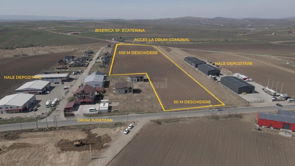 Teren de 4 hectare, ideal pentru vile, blocuri, hale sau sedii de firmă, de vânzare, la ieșire din Suceava