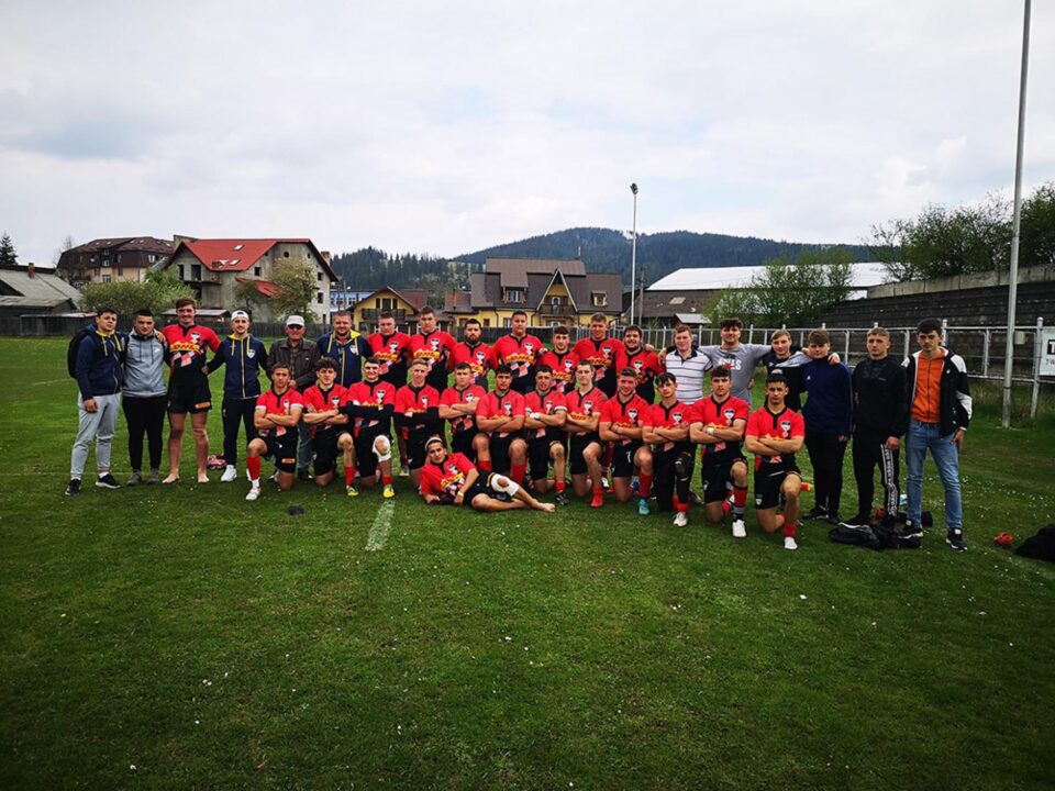 Rugbiștii U 19 de la CSȘ Gura Humorului, după victoria cu LPS Constanța