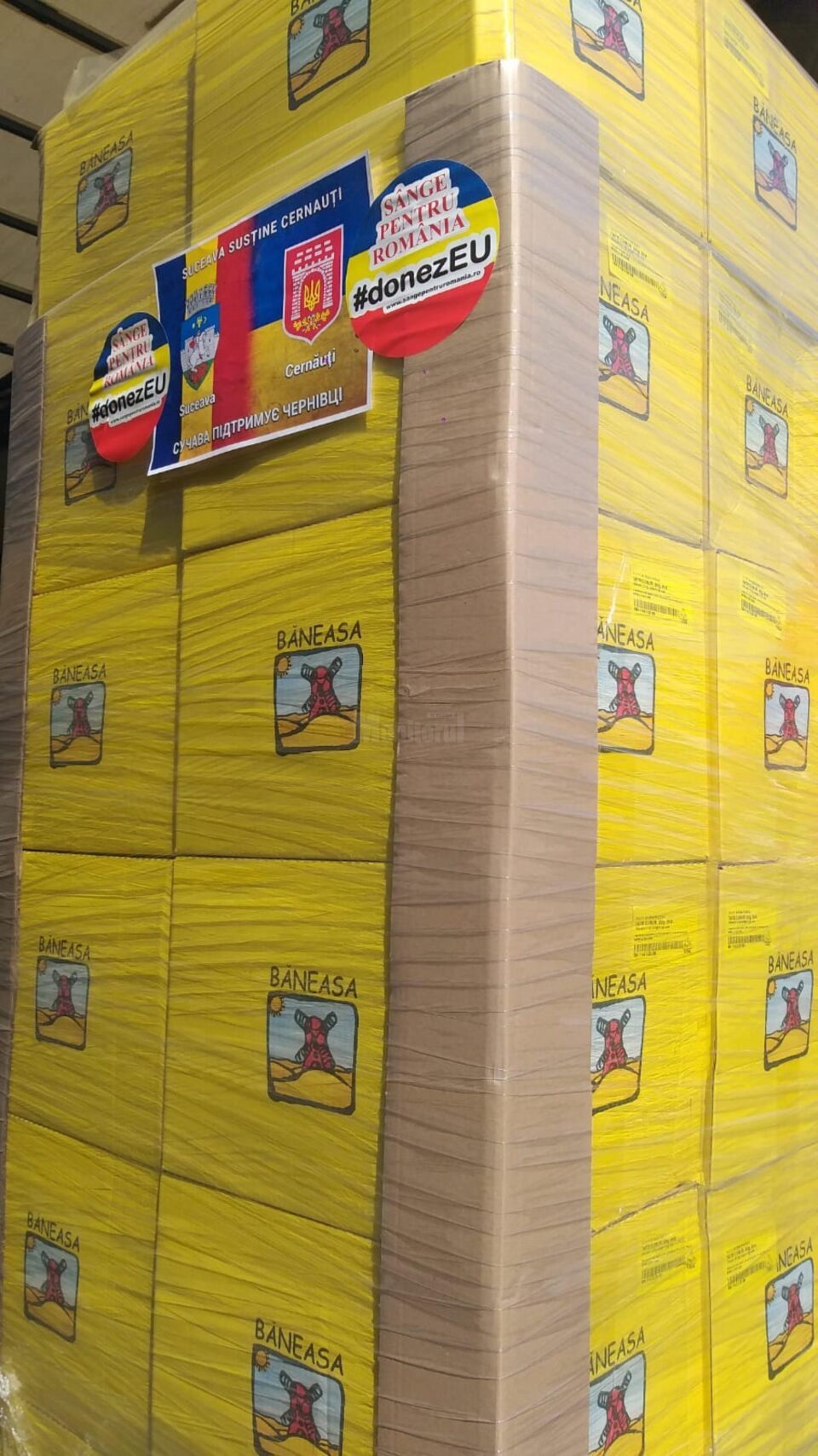 Un nou transport, cu patru tone de produse alimentare, a plecat joi de la Suceava la Cernăuți
