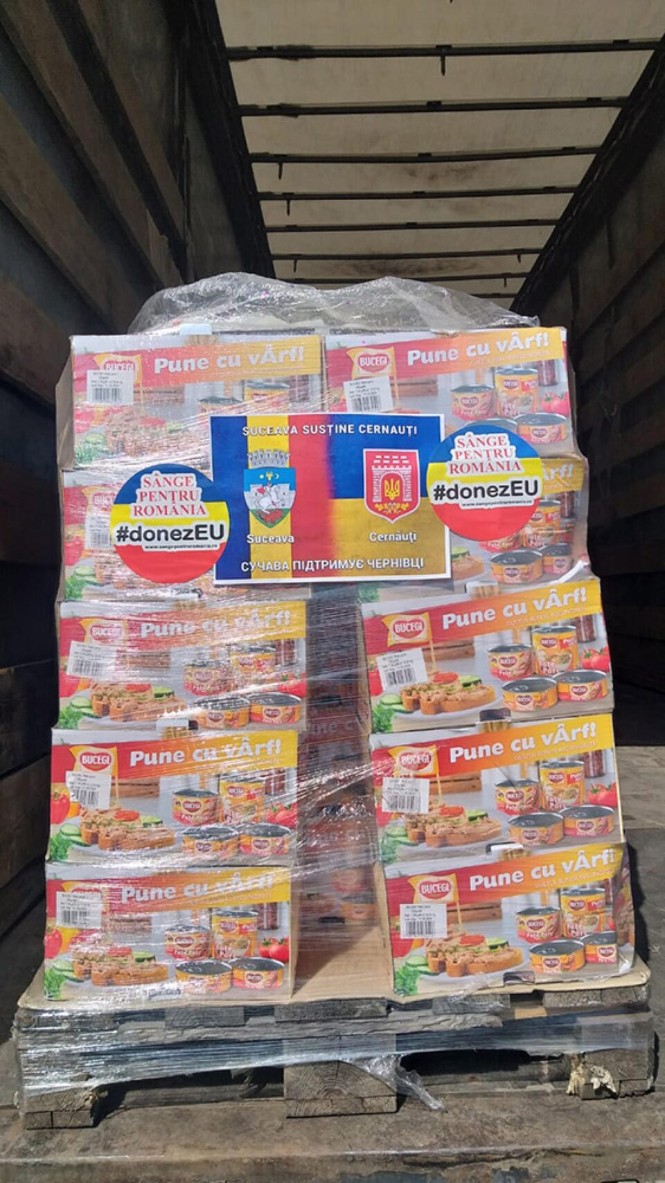 Un nou transport, cu patru tone de produse alimentare, a plecat de la Suceava la Cernăuți